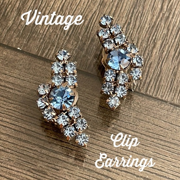 Vintage Light Blue Rhinestone Clip Earrings - Picture 1 of 14